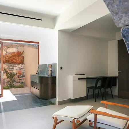 Katy Villa *